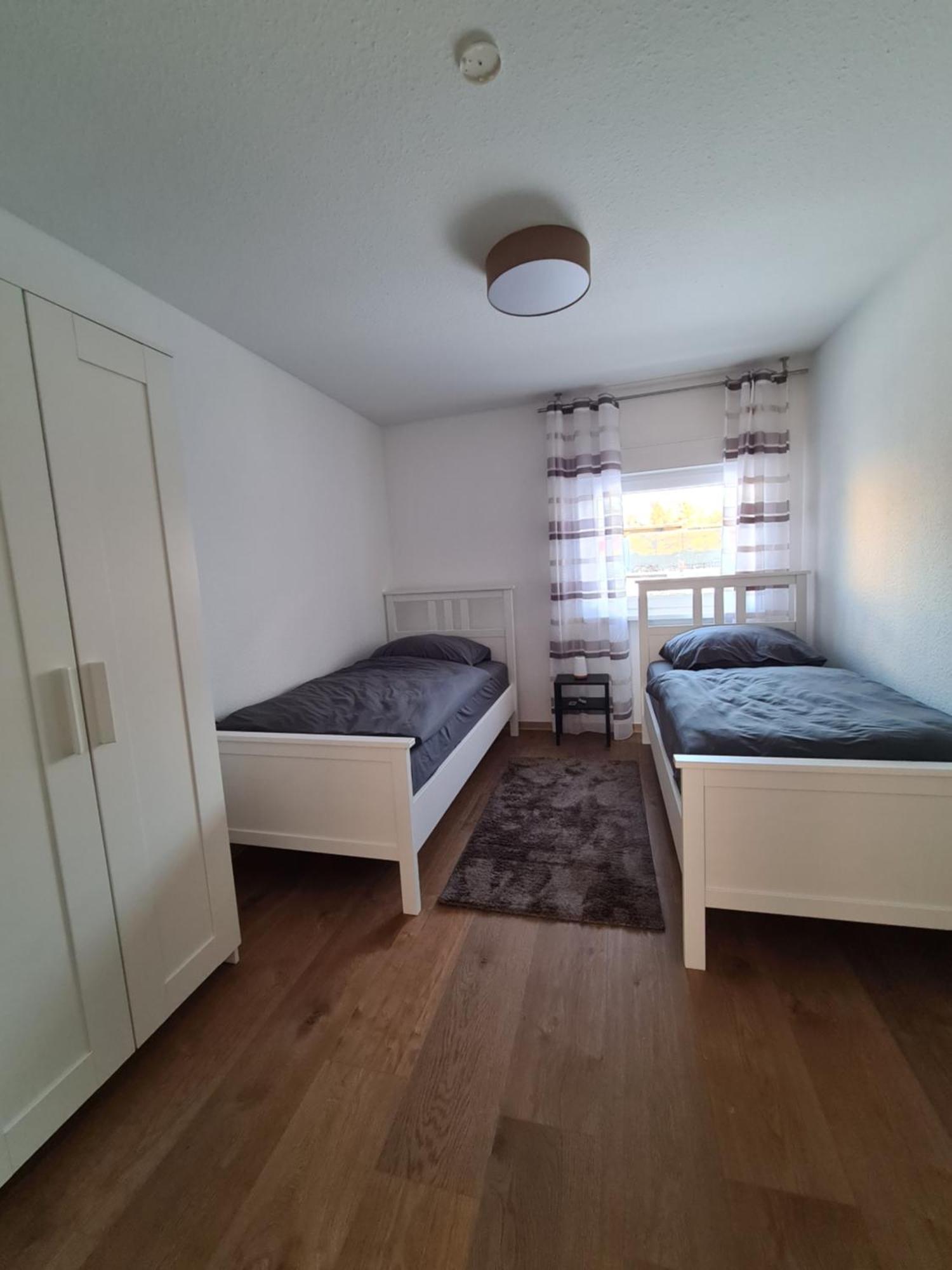 Ferienwohnung In Erftstadt 2 Min Fusslaeufig Zum Bahnhof, Phantasialand, Koeln, Koeln Messe, Eifel Exterior photo